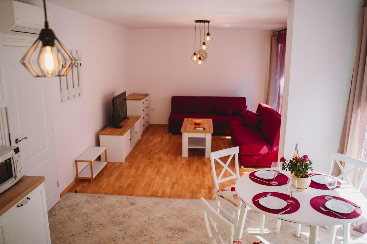 Andreya'S Sea Apartment-Beach, Sea Garden ,Old Town, Free Parking, Free Evcharging Station Varna Eksteriør bilde