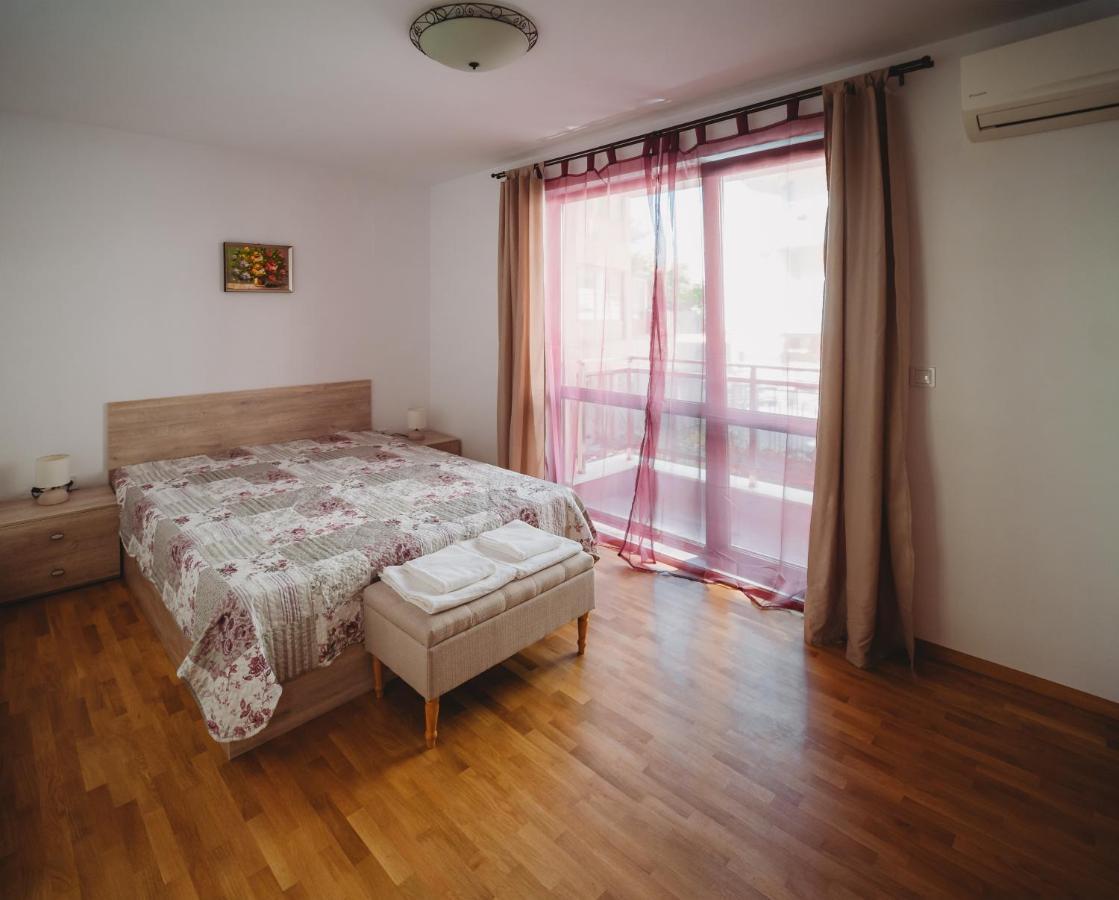 Andreya'S Sea Apartment-Beach, Sea Garden ,Old Town, Free Parking, Free Evcharging Station Varna Eksteriør bilde