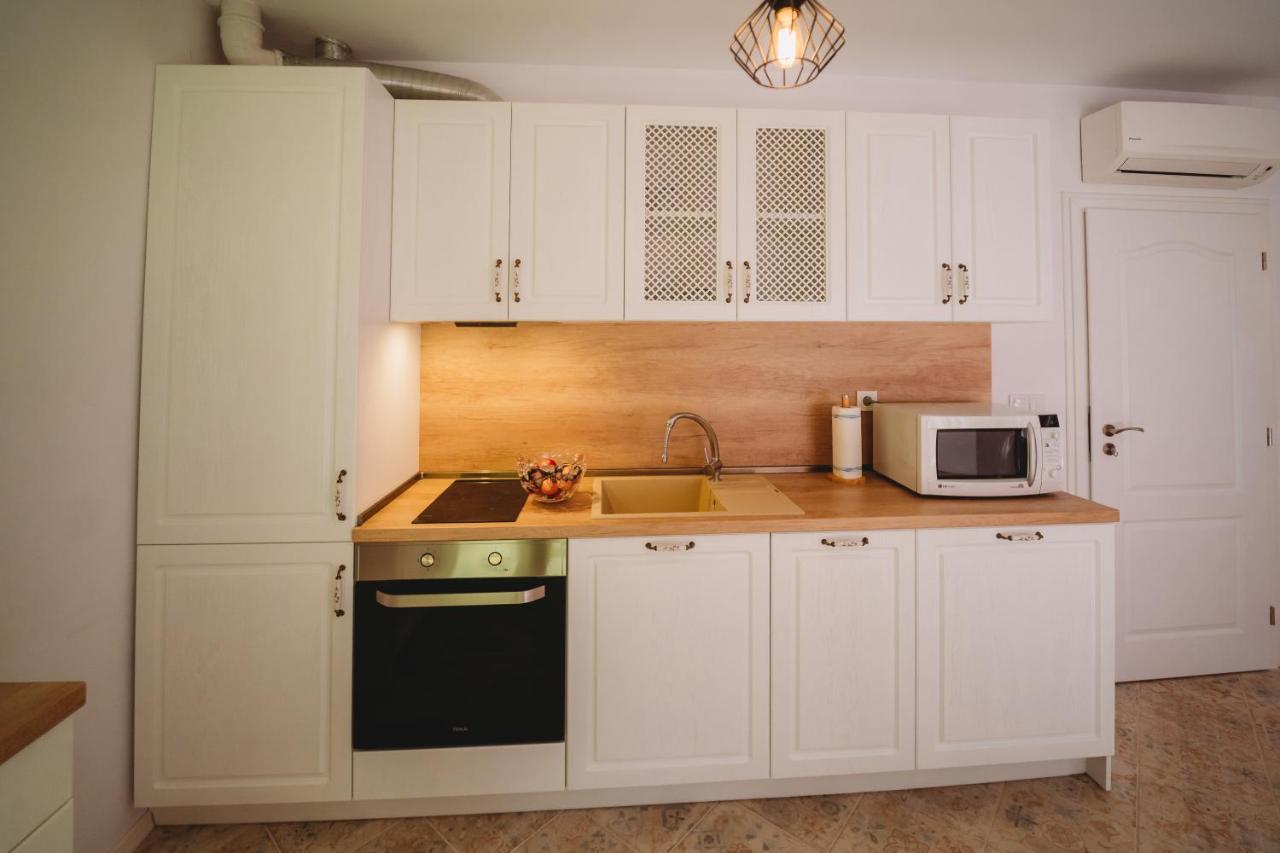 Andreya'S Sea Apartment-Beach, Sea Garden ,Old Town, Free Parking, Free Evcharging Station Varna Eksteriør bilde